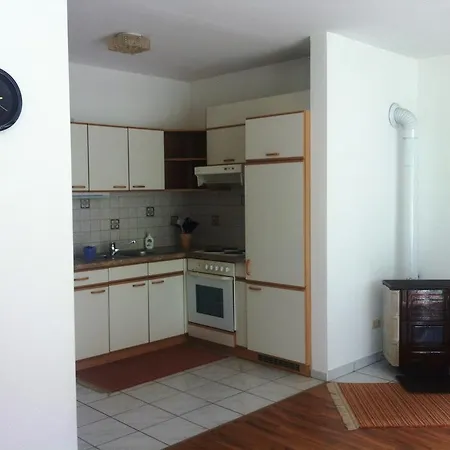 Scherer Apartment *