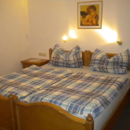 Scherer Apartment *
